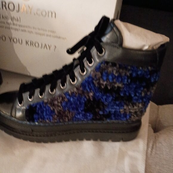 KROJAY BLUE SAPPHIRE CROCHET WOMEN'S  BOOT Blue, Black, Grey  NEW w/TAG & BOX - Picture 7 of 7